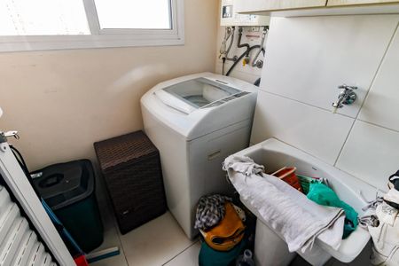 Apartamento à venda com 54m², 2 quartos e 1 vaga Apartamento à venda com 54m², 2 quartos e 1 vagaÁrea de Serviço