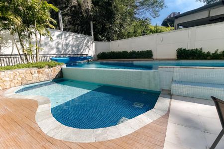 Apartamento à venda com 54m², 2 quartos e 1 vaga Apartamento à venda com 54m², 2 quartos e 1 vagaÁrea comum - Piscina