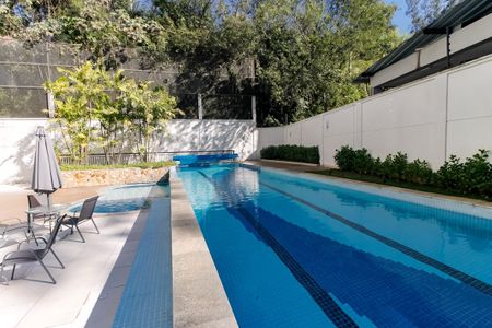 Apartamento à venda com 54m², 2 quartos e 1 vaga Apartamento à venda com 54m², 2 quartos e 1 vagaÁrea comum - Piscina