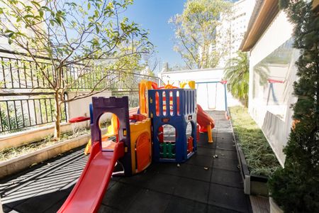 Apartamento à venda com 54m², 2 quartos e 1 vaga Apartamento à venda com 54m², 2 quartos e 1 vagaÁrea comum - Playground