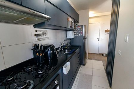 Apartamento à venda com 54m², 2 quartos e 1 vaga Apartamento à venda com 54m², 2 quartos e 1 vagaCozinha - Armários