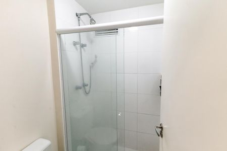 Apartamento à venda com 54m², 2 quartos e 1 vaga Apartamento à venda com 54m², 2 quartos e 1 vagaBanheiro