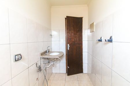 Casa para alugar com 152m², 3 quartos e 1 vaga Casa para alugar com 152m², 3 quartos e 1 vagaBanheiro Casa 1