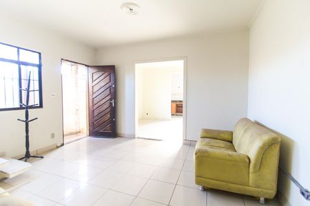 Sala Casa 1 de casa para alugar com 3 quartos, 152m² em Vila Abc, São Paulo