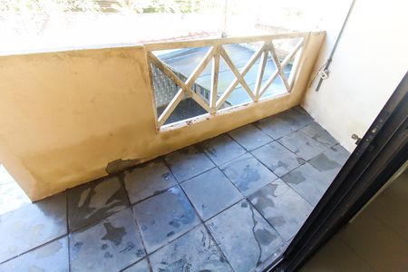 Casa para alugar com 152m², 3 quartos e 1 vaga Casa para alugar com 152m², 3 quartos e 1 vagaVaranda Quarto 3 Suíte Casa 2