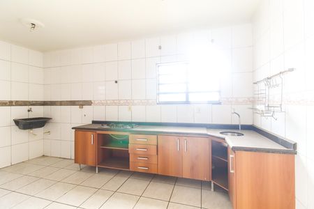 Casa para alugar com 152m², 3 quartos e 1 vaga Casa para alugar com 152m², 3 quartos e 1 vagaCozinha Casa 1