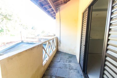 Casa para alugar com 152m², 3 quartos e 1 vaga Casa para alugar com 152m², 3 quartos e 1 vagaVaranda Quarto 3 Suíte Casa 2