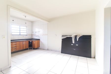 Casa para alugar com 152m², 3 quartos e 1 vaga Casa para alugar com 152m², 3 quartos e 1 vagaSala de Jantar Casa 1