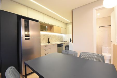 Studio de apartamento para alugar com 1 quarto, 43m² em Centro, Curitiba