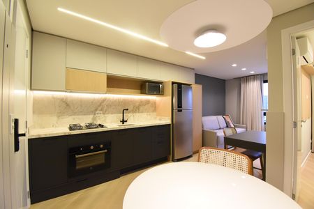 Apartamento para alugar com 1 quarto, 33m² em Centro, Curitiba