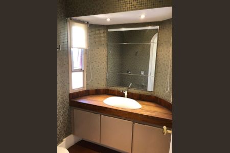 Apartamento à venda com 3 quartos, 200m² em Itaim Bibi, São Paulo