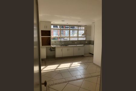 Apartamento à venda com 3 quartos, 200m² em Itaim Bibi, São Paulo