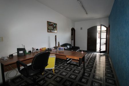 Casa à venda com 3 quartos, 279m² em Vila Curuçá, Santo André