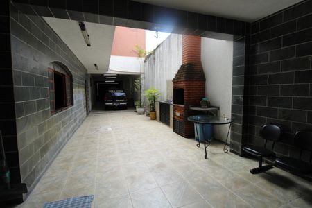 Casa à venda com 3 quartos, 279m² em Vila Curuçá, Santo André