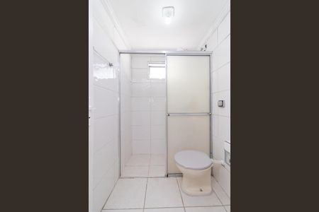 Apartamento à venda com 64m², 2 quartos e 1 vaga Apartamento à venda com 64m², 2 quartos e 1 vagaBanheiro