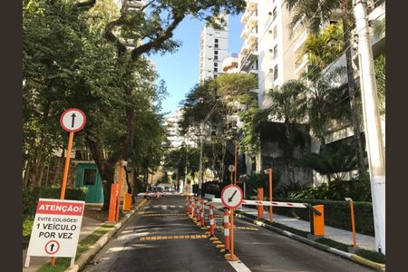 Apartamento à venda com 3 quartos, 269m² em Santa Cecilia, São Paulo