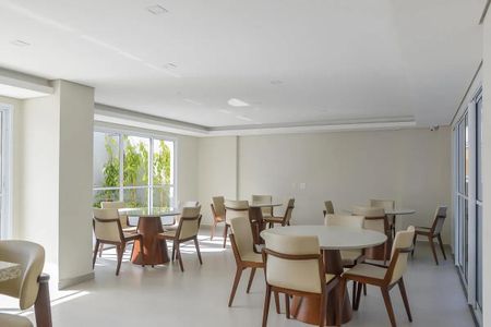 Apartamento à venda com 57m², 2 quartos e 2 vagas Apartamento à venda com 57m², 2 quartos e 2 vagasÁrea comum - Salão de festas