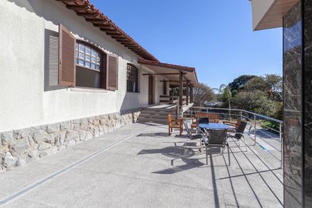 Quintal de casa à venda com 6 quartos, 470m² em Bandeirantes (pampulha), Belo Horizonte