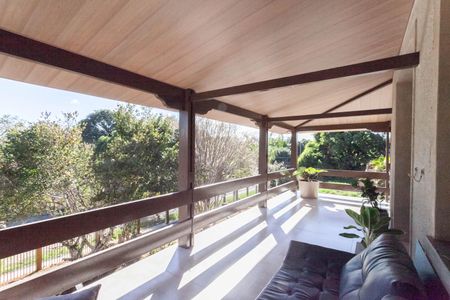 Varanda de casa à venda com 6 quartos, 470m² em Bandeirantes (pampulha), Belo Horizonte