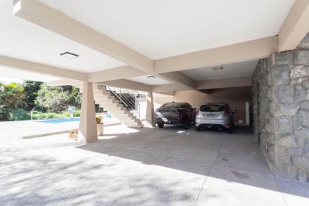 Garagem de casa à venda com 6 quartos, 470m² em Bandeirantes (pampulha), Belo Horizonte