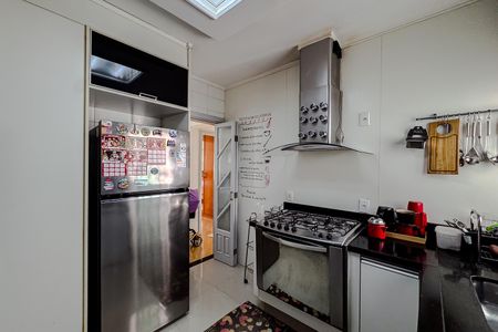 Cozinha de apartamento à venda com 2 quartos, 98m² em Vila Regente Feijó, São Paulo