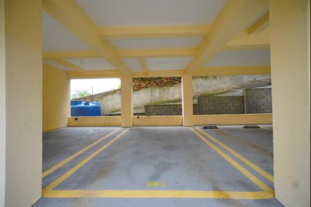 Garagem de apartamento para alugar com 1 quarto, 60m² em Canasvieiras, Florianópolis