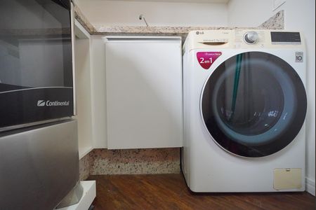 Área de Serviço de apartamento para alugar com 1 quarto, 60m² em Canasvieiras, Florianópolis