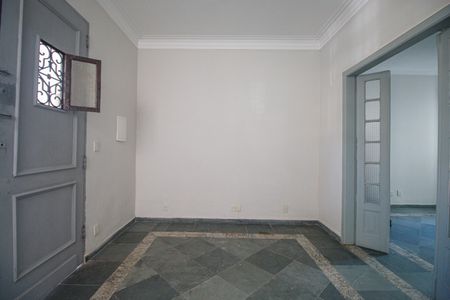 Sala de casa à venda com 2 quartos, 120m² em Grajaú, Rio de Janeiro