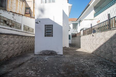 Quintal de casa à venda com 2 quartos, 120m² em Grajaú, Rio de Janeiro