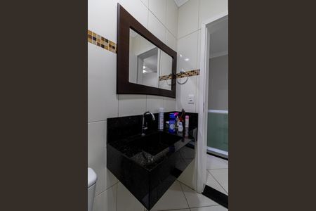 Casa à venda com 120m², 3 quartos e 2 vagas Casa à venda com 120m², 3 quartos e 2 vagasBanheiro