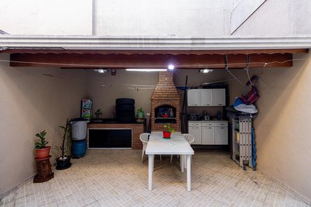 Casa à venda com 120m², 3 quartos e 2 vagas Casa à venda com 120m², 3 quartos e 2 vagasChurrasqueira