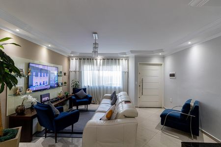 Casa à venda com 120m², 3 quartos e 2 vagas Casa à venda com 120m², 3 quartos e 2 vagasSala