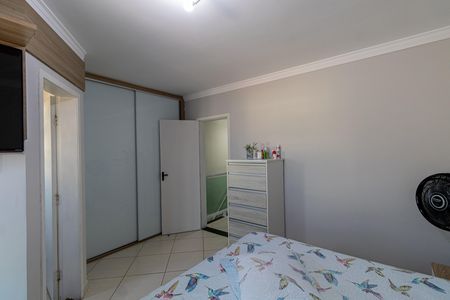 Casa à venda com 120m², 3 quartos e 2 vagas Casa à venda com 120m², 3 quartos e 2 vagasSuíte