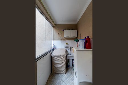 Casa à venda com 120m², 3 quartos e 2 vagas Casa à venda com 120m², 3 quartos e 2 vagasÁrea de Serviço