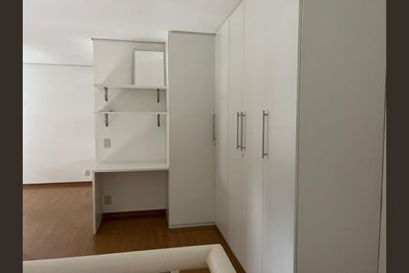 Apartamento para alugar com 1 quarto, 70m² em Vila Nova Conceição, São Paulo