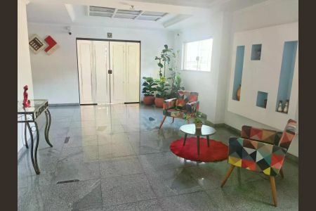 Apartamento à venda com 56m², 2 quartos e 1 vaga