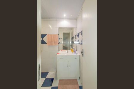 Casa à venda com 300m², 3 quartos e 3 vagas Casa à venda com 300m², 3 quartos e 3 vagasBanheiro