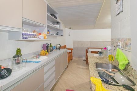 Casa à venda com 300m², 3 quartos e 3 vagas Casa à venda com 300m², 3 quartos e 3 vagasCozinha