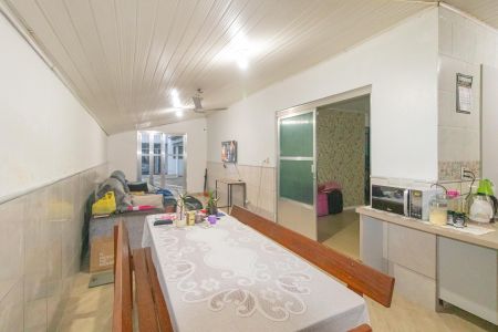 Sala/Cozinha de casa à venda com 3 quartos, 300m² em Niterói, Canoas
