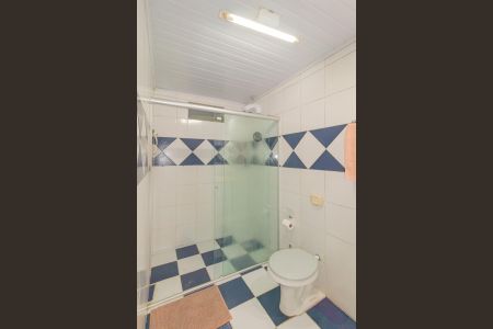Banheiro de casa à venda com 3 quartos, 300m² em Niterói, Canoas