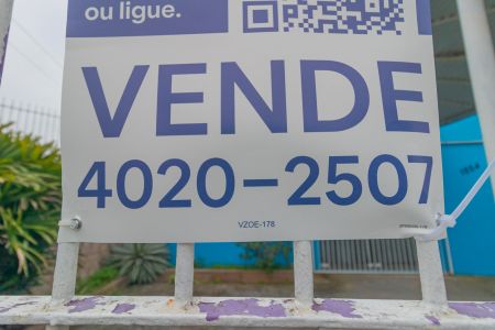 placa de casa à venda com 3 quartos, 300m² em Niterói, Canoas