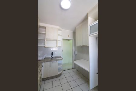 Apartamento para alugar com 76m², 2 quartos e 1 vagaCozinha 