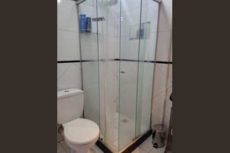 Apartamento para alugar com 708m², 2 quartos e 1 vaga Apartamento para alugar com 708m², 2 quartos e 1 vagaBanheiro