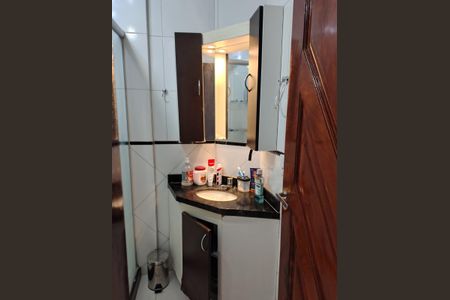 Apartamento para alugar com 708m², 2 quartos e 1 vaga Apartamento para alugar com 708m², 2 quartos e 1 vagaBanheiro