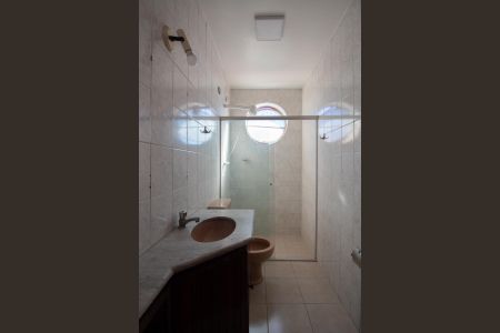 Casa à venda com 700m², 6 quartos e 4 vagas Casa à venda com 700m², 6 quartos e 4 vagasBanheiro da Suíte 3
