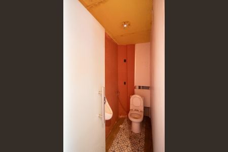 Casa à venda com 700m², 6 quartos e 4 vagas Casa à venda com 700m², 6 quartos e 4 vagasEspaço Gourmet