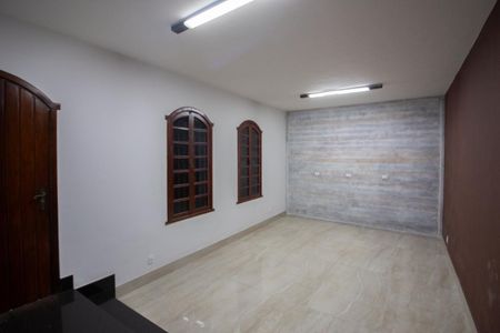 Casa à venda com 700m², 6 quartos e 4 vagas Casa à venda com 700m², 6 quartos e 4 vagasSala 2