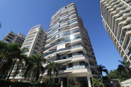 Fachada de apartamento para alugar com 2 quartos, 80m² em Barra Olímpica, Rio de Janeiro