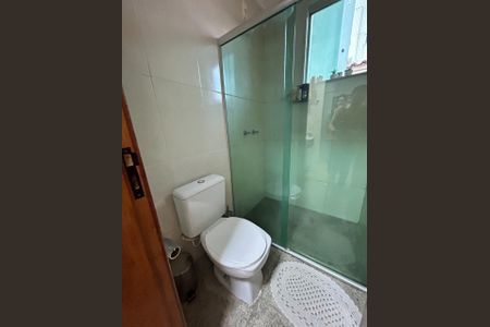 Casa à venda com 3 quartos, 150m² em Cabral, Contagem