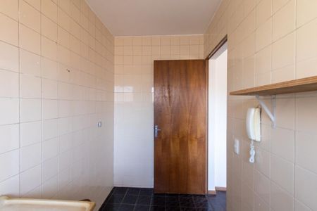 Cozinha e Área de Serviço de apartamento para alugar com 1 quarto, 33m² em Batel, Curitiba